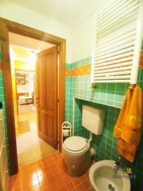Beautiful character town house completely restored for sale. Abruzzo. Img20