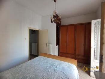 Semi-detached town house with cellar for sale near the coast.Paglieta. Img12