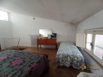 Semi-detached town house with cellar for sale near the coast.Paglieta. Img24