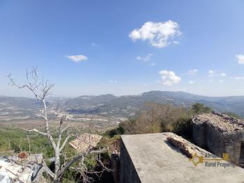 Petite semidetached house with cellar and panoramic view. Celenza sul Trigno Img9
