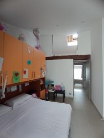 Recently restored town house with garage for sale in Carunchio. Img27