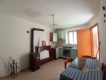 Perfect condition town house with garage and cellar. Montemitro., Img7