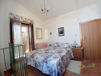 Cosy town house with a beautiful panoramic terrace and a sea view. Gissi. Img14