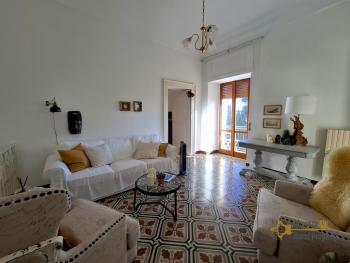 Elegant and characterful town house with vintage tiles and high barrel ceilings. Furci. Img18
