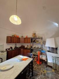 Elegant and characterful town house with vintage tiles and high barrel ceilings. Furci. Img9