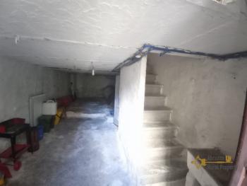 Traditional two-bedroom stone house dated back to 1930. Castiglione Messer Marino. Img24