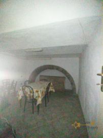 Traditional two-bedroom stone house dated back to 1930. Castiglione Messer Marino. Img18