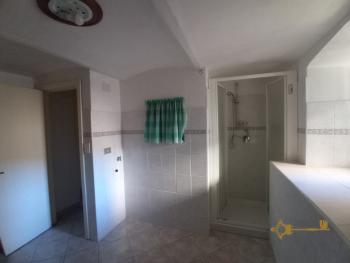 Traditional two-bedroom stone house dated back to 1930. Castiglione Messer Marino. Img21