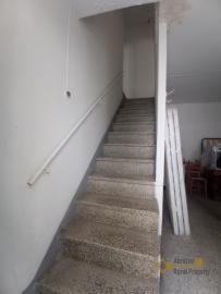 Three bedrooms town house with cellar and small terrace. Carunchio. Img10