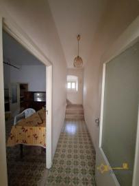 End of terrace town house with cellar, at 25 minutes' drive from the Adriatic Coast. Casalanguida Img3