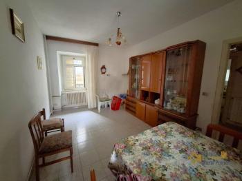 End of terrace town house with cellar, at 25 minutes' drive from the Adriatic Coast. Casalanguida Img5