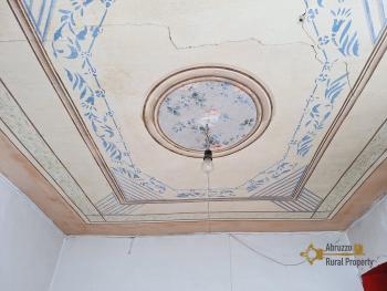 Petite town house with an incredible panoramic view for sale.Tufillo. Img16