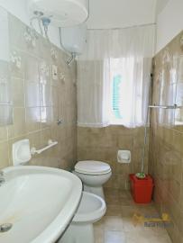 Perfect condition town house with panoramic roof top terrace for sale. Near the coast. Img18