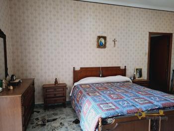 Large town house with terrace, courtyard, garage and annex. Gissi Img18