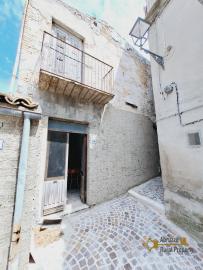 Large town house with terrace, courtyard, garage and annex. Gissi Img33