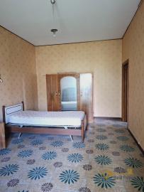 Large town house with terrace, courtyard, garage and annex. Gissi Img23