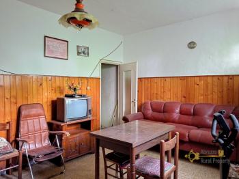 Five-bedroom town house with panoramic view, garage, woodshed and vegetable garden. Abruzzo. Img10