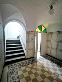 Character apartment of 139 sqm for sale in Casalanguida, Abruzzo. Img5