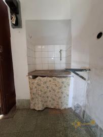 Character large stone house, four floors, vaulted ceilings and arches. Fraine. Img29