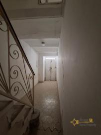 Four-bedroom character stone house to be restored. Castiglione Messer Marino. Img29