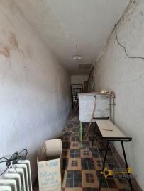Four-bedroom character stone house to be restored. Castiglione Messer Marino. Img26