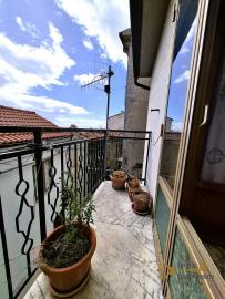 Three-bedroom traditional stone house of 120 sqm, vaulted ceilings and cellar. Castiglione Messer Marino. Img20