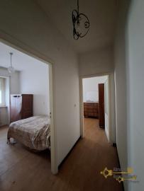 Cosy two-bedroom town house in good habitable condition. San Buono Img16