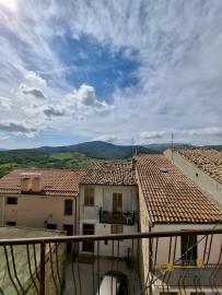 Four-bedroom character stone house with cellar and mountain view. Carunchio. Img20
