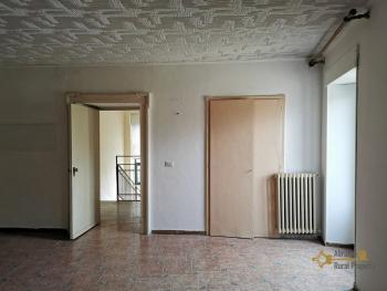 Old monastery in perfect habitable condition for sale in Palata, Italy, Molise region. Img26