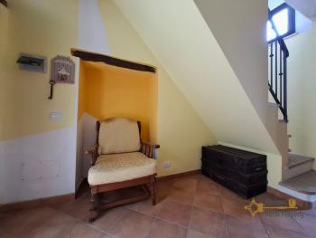 Recently restored, character town house. Palmoli. Img6