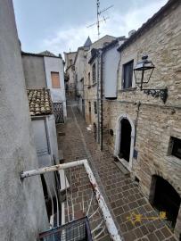Two-bedroom town house with vaulted ceilings and cellar. Palmoli Img13