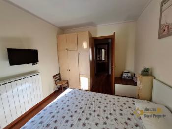 One-bedroom completely restored stone house with vaulted ceilings and cellar. Belmonte del Sannio. Img16