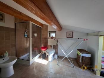 One-bedroom completely restored stone house with vaulted ceilings and cellar. Belmonte del Sannio. Img18