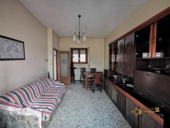 Detached, four-bedroom town house with two large cellars and back garden. Spectacular mountain view. Img9