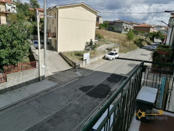 Four-bedroom town house with terrace, small garden, garage and cellar. Celenza Sul Trigno Img8
