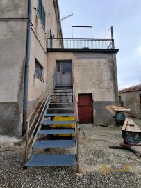 Four-bedroom town house with terrace, small garden, garage and cellar. Celenza Sul Trigno Img57