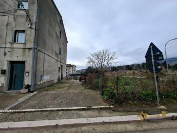 Four-bedroom town house with terrace, small garden, garage and cellar. Celenza Sul Trigno Img53