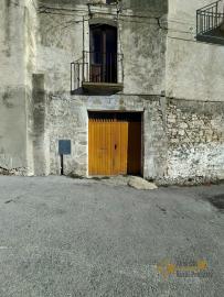 Two-bedroom town house with new kitchen, garage and beautiful panoramic view. Dogliola Img20