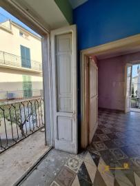 Three-bedroom period building with roof terrace, dated back to the 1800. Sant'Eusanio del Sangro. Img9