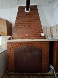 Three-bedroom town house with garage and cellar, near the coast. Furci Img6