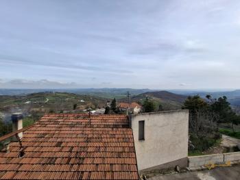 Three-bedroom town house with garage and cellar, near the coast. Furci Img13