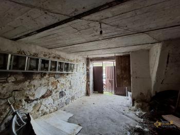 Three-bedroom town house with garage and cellar, near the coast. Furci Img24