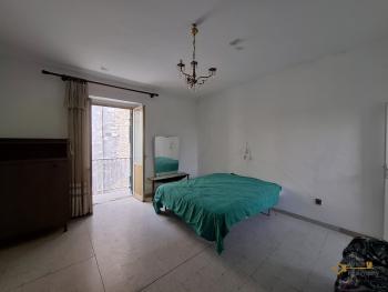 Three-bedroom town house with garage and cellar, near the coast. Furci Img17