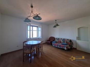 Large, recently restored, three-bedroom apartment with breathtaking panoramic view. Chieti Img4