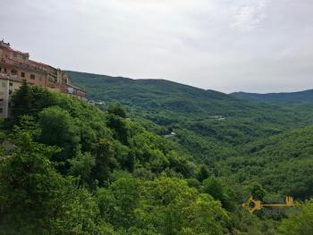 Perfect condition two-bedroom town house with panoramic terrace and cellar. Colledimezzo Img23