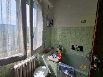 Perfect condition two-bedroom town house with panoramic terrace and cellar. Colledimezzo Img15