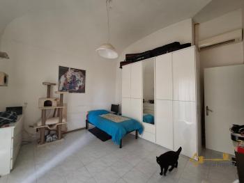 Cosy town house with terrace and garage located in the center of the village.Scerni. Img10