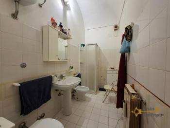 Cosy town house with terrace and garage located in the center of the village.Scerni. Img13