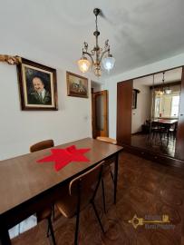 Three-bedroom, large town house in perfect conditions with cellar. Carpineto Sinello Img5