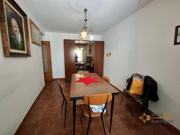Three-bedroom, large town house in perfect conditions with cellar. Carpineto Sinello Img4